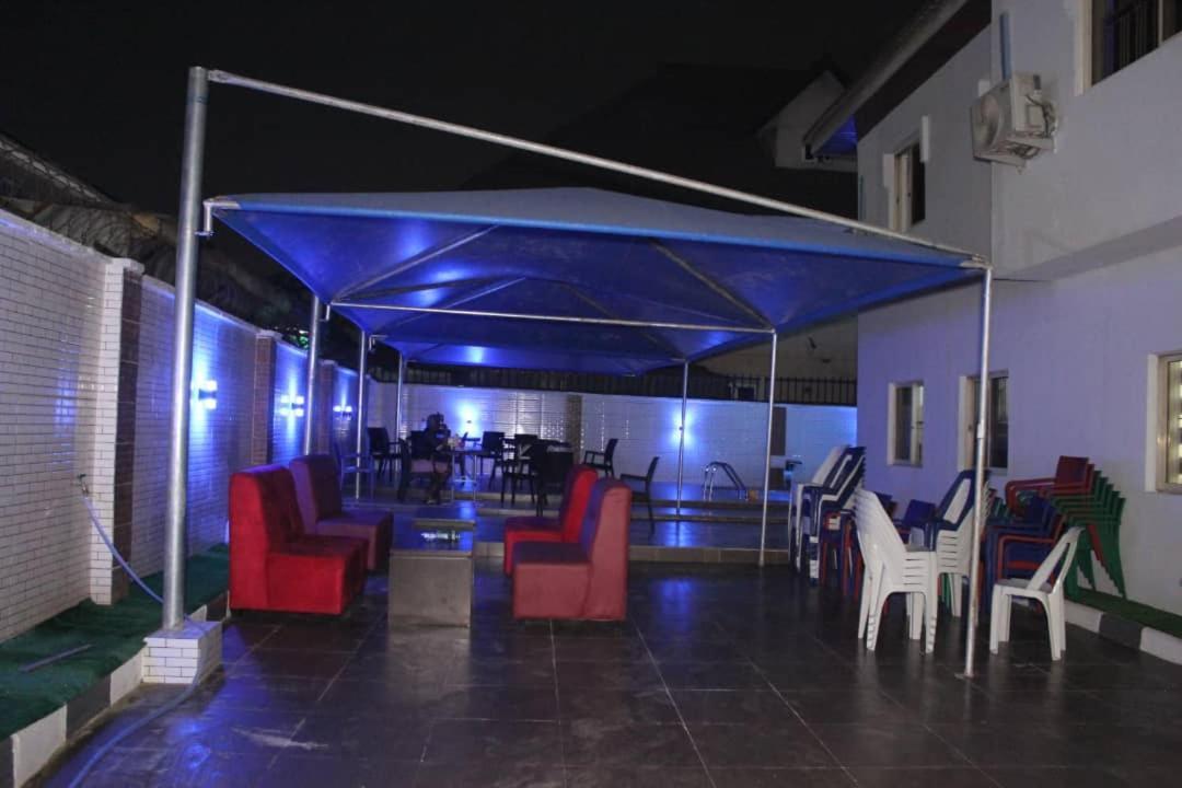 White Gold Hotel Ikeja Dış mekan fotoğraf