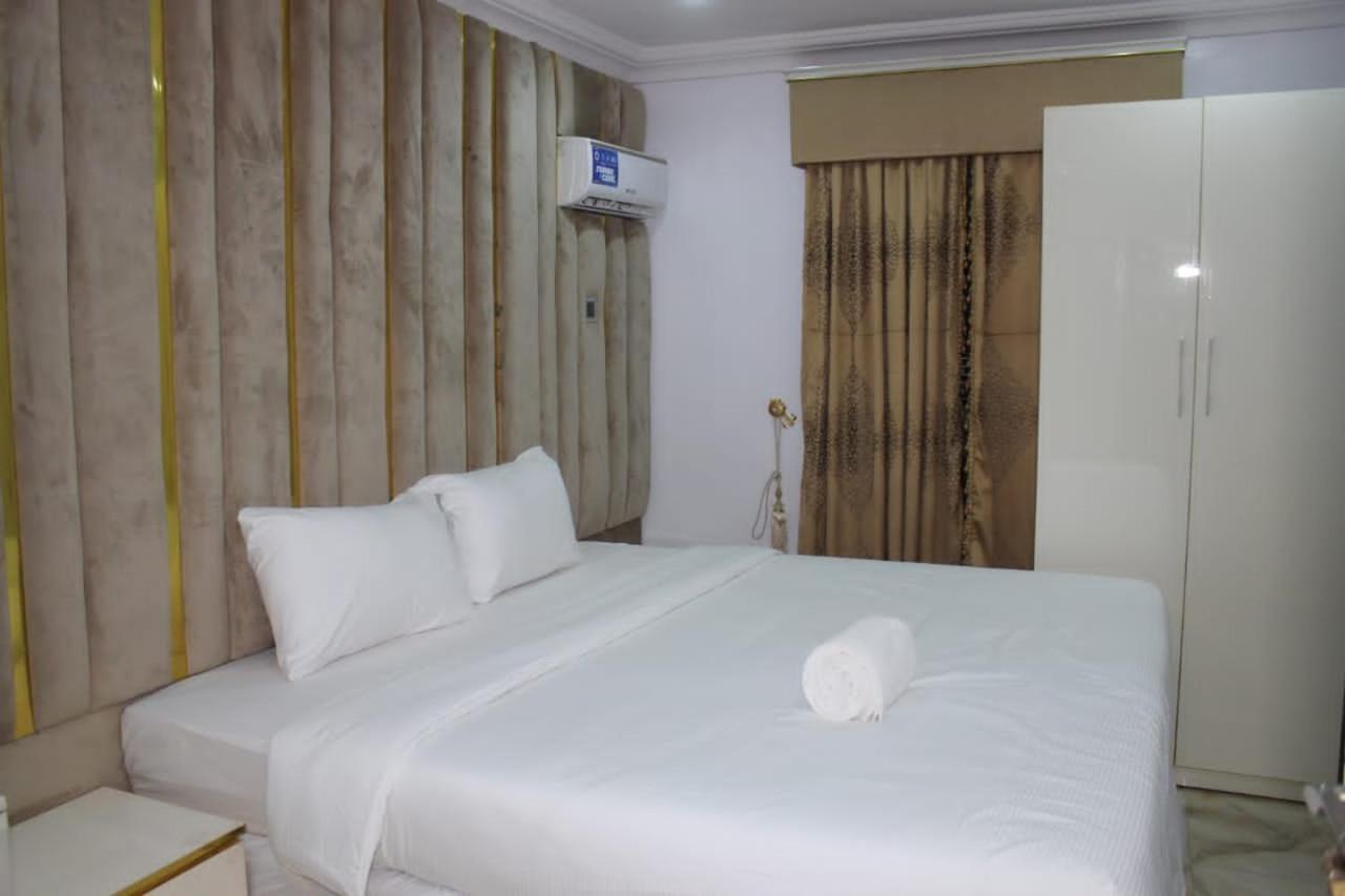 White Gold Hotel Ikeja Dış mekan fotoğraf