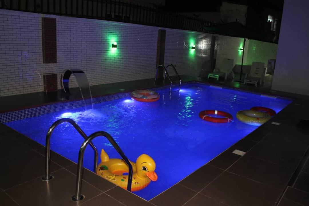 White Gold Hotel Ikeja Dış mekan fotoğraf