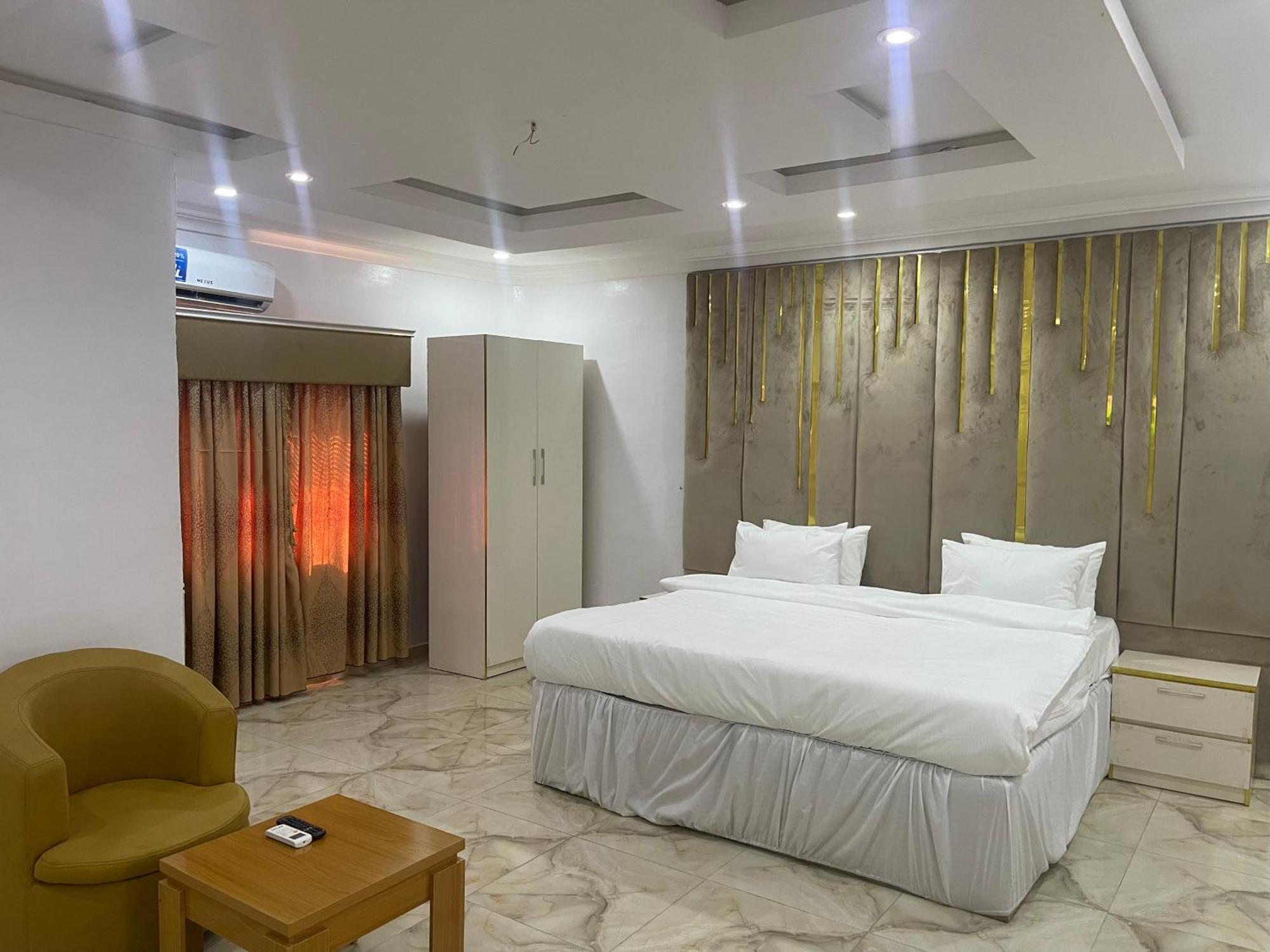 White Gold Hotel Ikeja Dış mekan fotoğraf