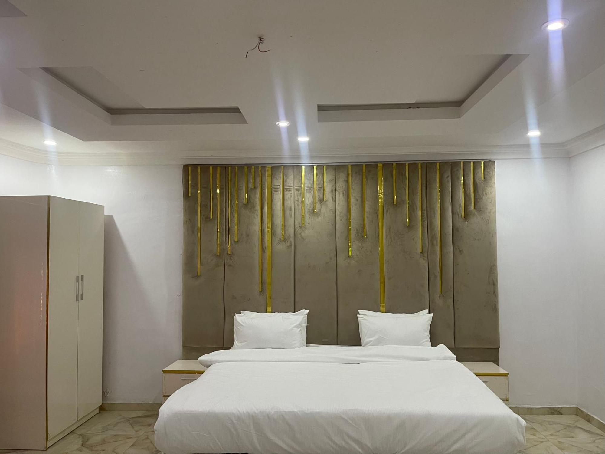 White Gold Hotel Ikeja Dış mekan fotoğraf
