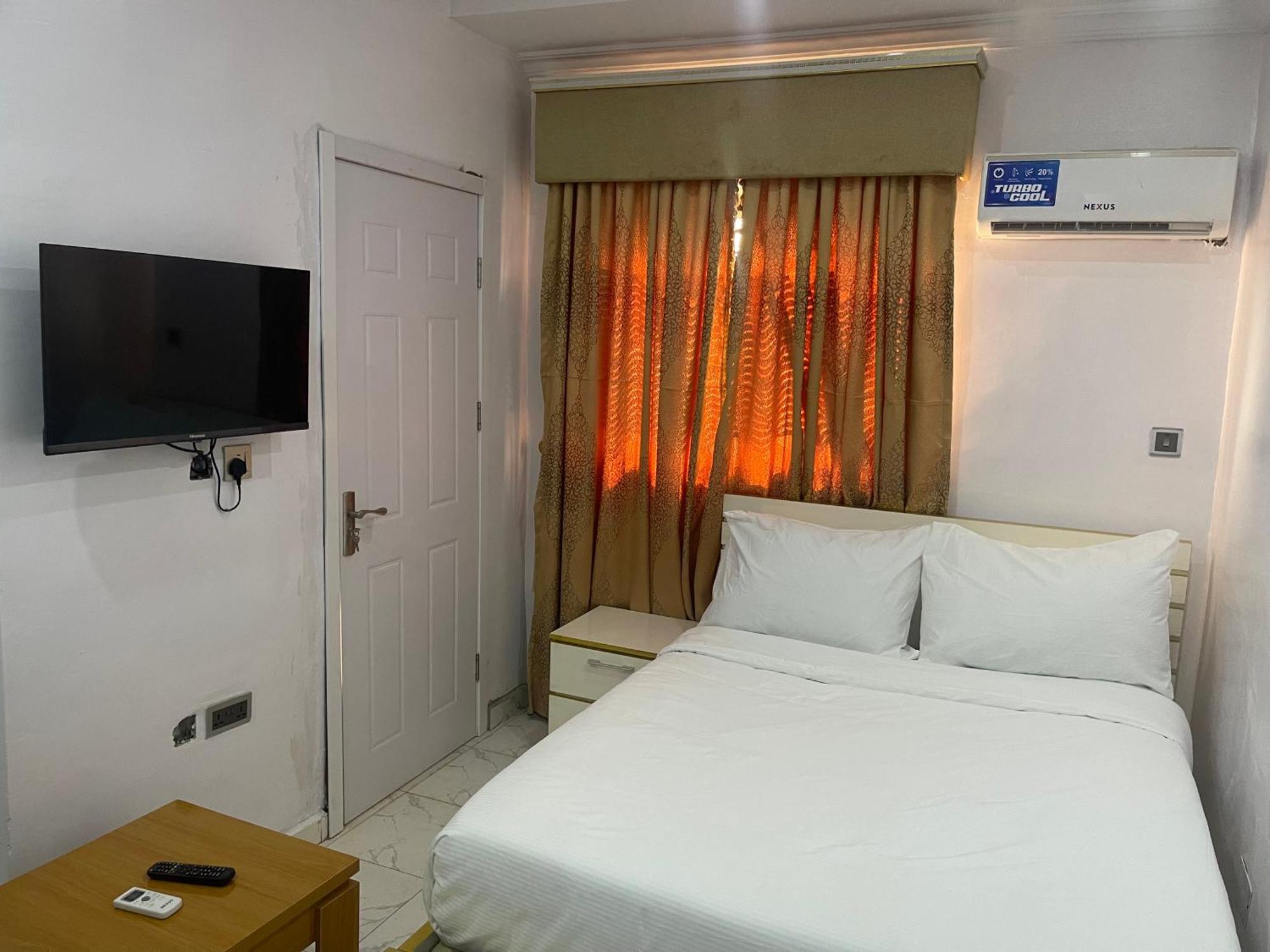 White Gold Hotel Ikeja Dış mekan fotoğraf