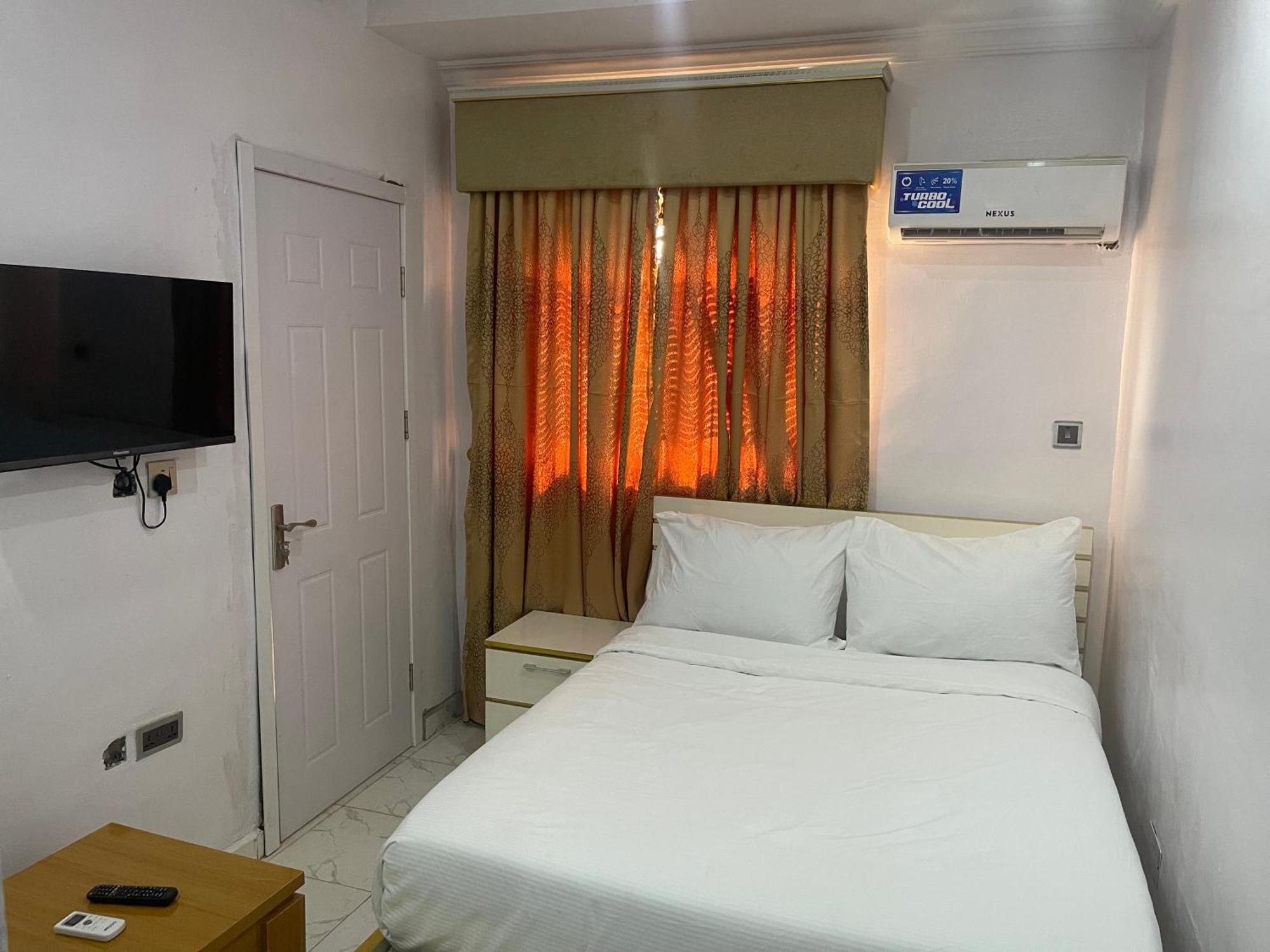 White Gold Hotel Ikeja Dış mekan fotoğraf